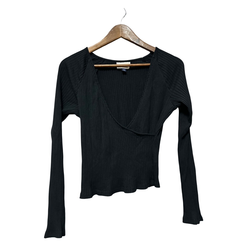 Universal Thread Black Ribbed V‎ Neck Long Sleeve Cropped Top Womens Size M